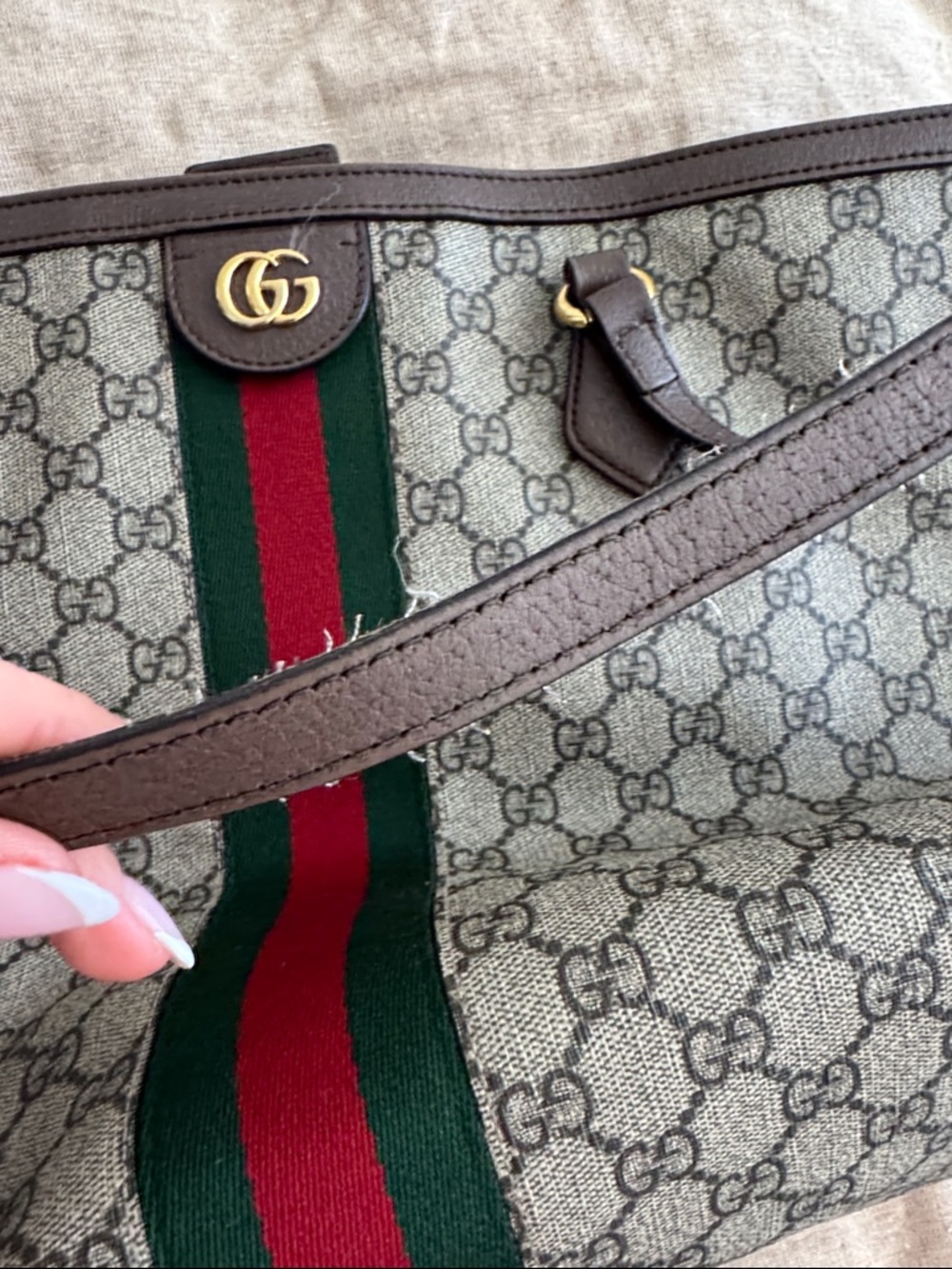 Gucci Beige GG Supreme Canvas Tote with Brown Trim and Red & Green Web - Picture 5 of 6
